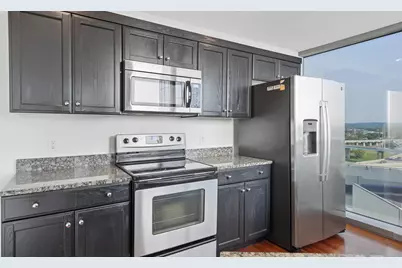 335 Bridge Street NW #801, Grand Rapids, MI 49504 - Photo 15
