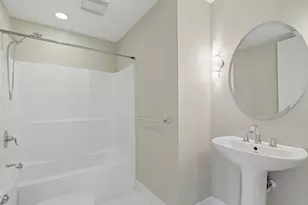 335 Bridge St NW, Grand Rapids, MI 49504 - Photo 25