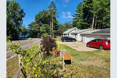 347 W Foss Avenue, White Cloud, MI 49349 - Photo 3