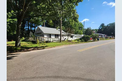 347 W Foss Avenue, White Cloud, MI 49349 - Photo 7