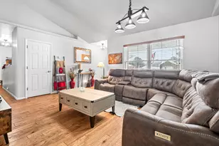 223 Leo Dr, Burlington, MI 49029 - Photo 25