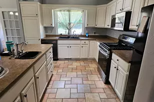 223 Leo Dr, Burlington, MI 49029 - Photo 21