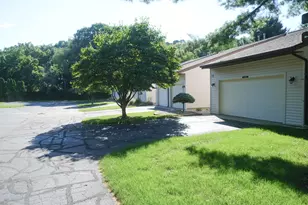 2662 Stonehaven Dr SW, Wyoming, MI 49519 - Photo 3