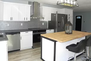 13805 Riverside Dr, Constantine, MI 49042 - Photo 9