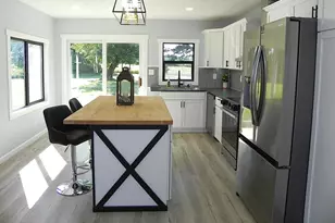 13805 Riverside Dr, Constantine, MI 49042 - Photo 5