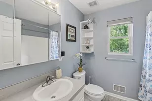 14505 Meadowpark Dr, Pinckney, MI 48169 - Photo 15