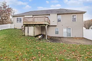 14505 Meadowpark Dr, Pinckney, MI 48169 - Photo 27