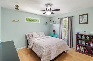 14505 Meadowpark Dr, Pinckney, MI 48169 - Photo 13