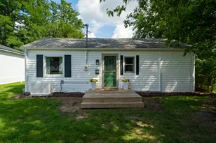 521 E Morrell St, Otsego, MI 49078 - Photo 1