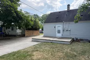 12737 Couwlier Ave, Warren, MI 48089 - Photo 3