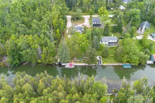 7847 Lake St, Alanson, MI 49706 - Photo 47