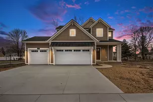 10892 Verdant Dr, Allendale, MI 49401 - Photo 3