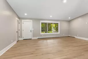 7761 Hanna Lake Ave SE, Caledonia, MI 49316 - Photo 11