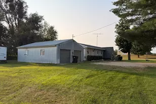 21697 Northland Dr, Paris, MI 49338 - Photo 3