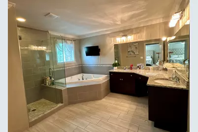 21568 Fort Worth Drive, Macomb, MI 48044 - Photo 11