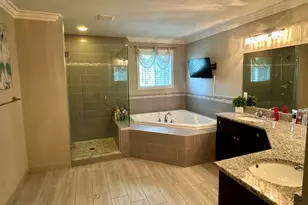 21568 Fort Worth Dr, Macomb, MI 48044 - Photo 25