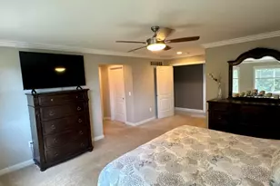 21568 Fort Worth Dr, Macomb, MI 48044 - Photo 9