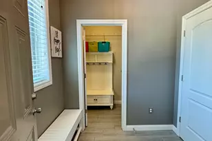 21568 Fort Worth Dr, Macomb, MI 48044 - Photo 15