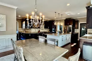 21568 Fort Worth Dr, Macomb, MI 48044 - Photo 5