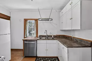 611 Elmwood Ct, Kalamazoo, MI 49007 - Photo 21