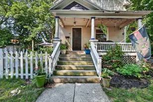 611 Elmwood Ct, Kalamazoo, MI 49007 - Photo 3