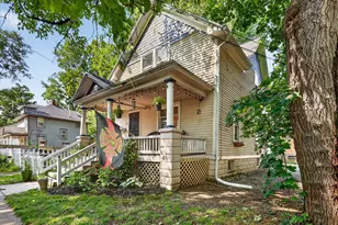611 Elmwood Ct, Kalamazoo, MI 49007 - Photo 5