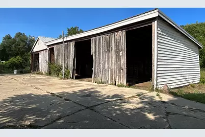 2031 10 Mile Road NE, Comstock Park, MI 49321 - Photo 31
