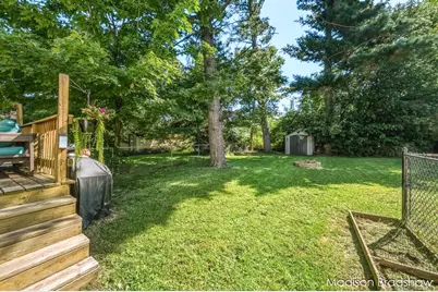 2080 Swensberg Avenue NE, Grand Rapids, MI 49505 - Photo 31
