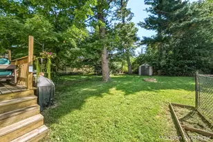 2080 Swensberg Ave NE, Grand Rapids, MI 49505 - Photo 31