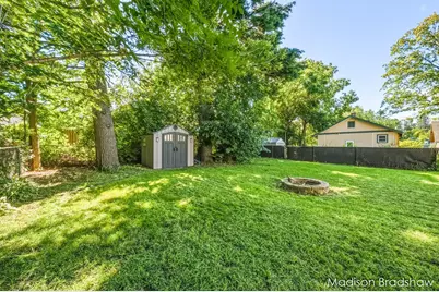 2080 Swensberg Avenue NE, Grand Rapids, MI 49505 - Photo 35
