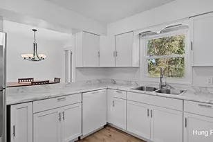 1717-1719 SE 52nd Street SE, Kentwood, MI 49508 - Photo 17