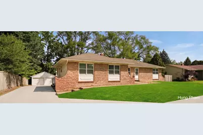 1717-1719 SE 52nd Street SE, Kentwood, MI 49508 - Photo 3