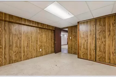 38655 Bayside Court, Clinton, MI 48038 - Photo 21