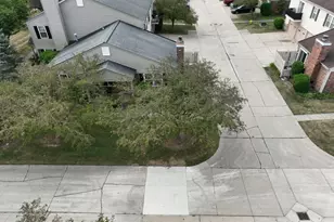 15810 Cambridge Dr, Clinton Twp, MI 48038 - Photo 45