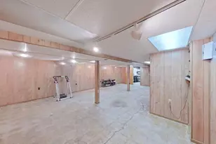 15810 Cambridge Dr, Clinton Twp, MI 48038 - Photo 33
