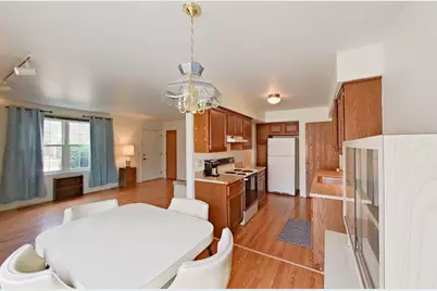 15810 Cambridge Drive, Clinton Twp, MI 48038 - Photo 9