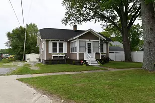 2362 Denmark St, Muskegon, MI 49441 - Photo 3
