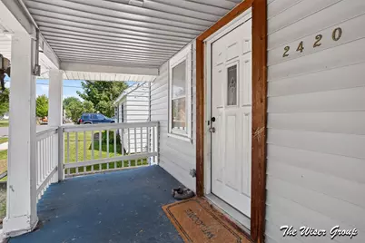 2420 McKee Avenue SW, Wyoming, MI 49509 - Photo 3