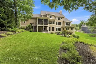 5782 Manchester Hills Dr SE, Grand Rapids, MI 49546 - Photo 7