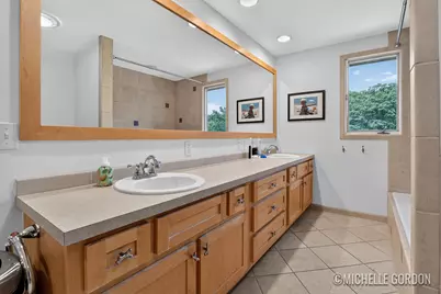 2465 Cascade Springs Drive SE, Grand Rapids, MI 49546 - Photo 47