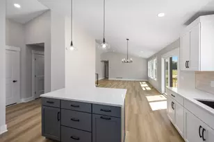 3286 Stonehill Ct, Wayland, MI 49348 - Photo 11