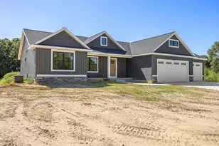3286 Stonehill Ct, Wayland, MI 49348 - Photo 3