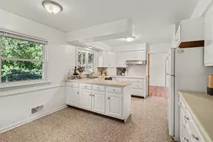 5030 Bronson Blvd, Portage, MI 49024 - Photo 11
