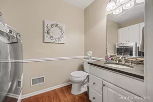 2015 Bryceway Ct NE, Grand Rapids, MI 49505 - Photo 17