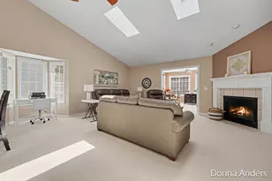 2015 Bryceway Ct NE, Grand Rapids, MI 49505 - Photo 3