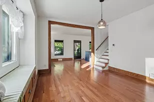 1581 Spruce Dr, Kalamazoo, MI 49008 - Photo 9