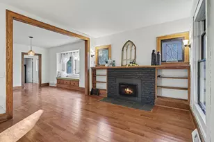 1581 Spruce Dr, Kalamazoo, MI 49008 - Photo 5