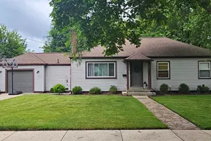 1038 S Wisner St, Jackson, MI 49203 - Photo 1