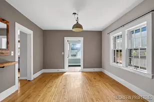 360 Carlton Ave SE, Grand Rapids, MI 49506 - Photo 9