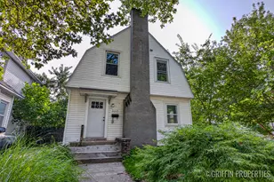 360 Carlton Ave SE, Grand Rapids, MI 49506 - Photo 1
